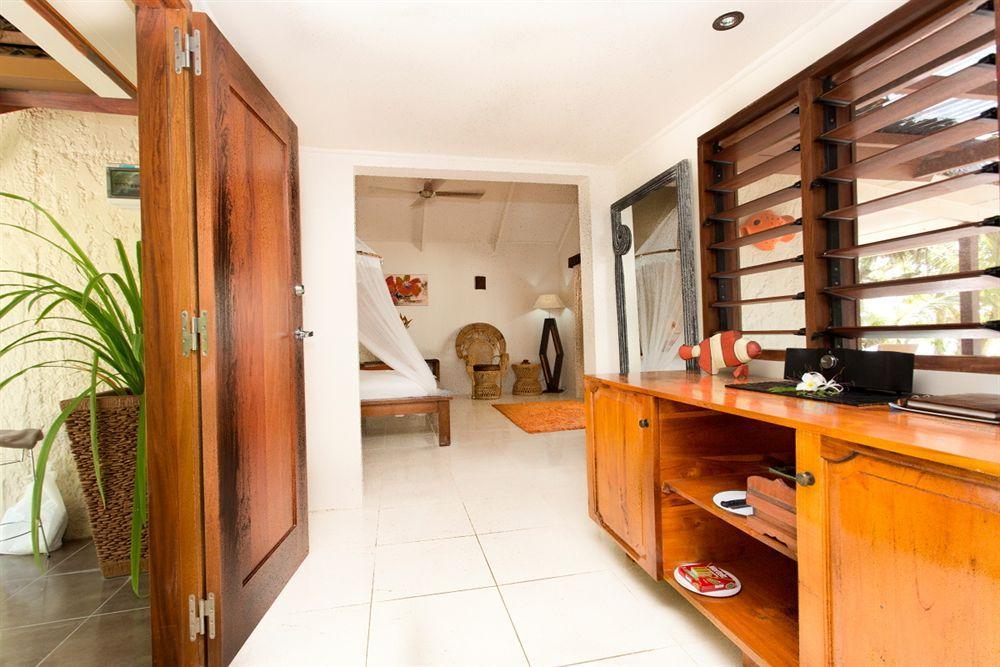 Erakor Island Resort & Spa Port Vila Exterior photo