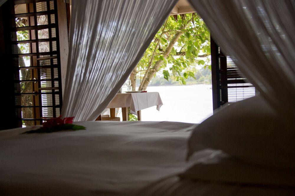 Erakor Island Resort & Spa Port Vila Exterior photo