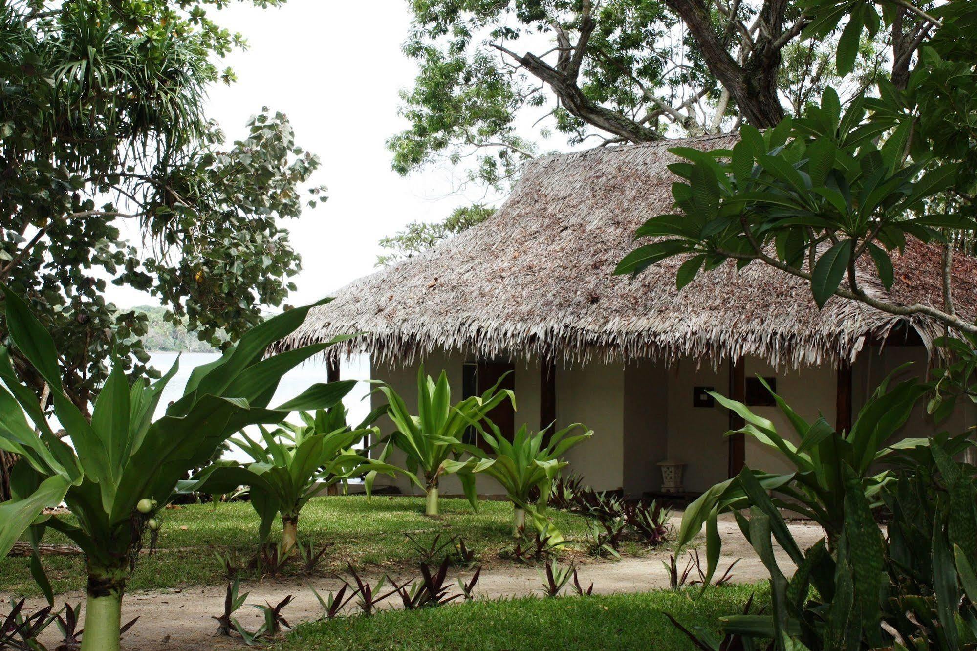 Erakor Island Resort & Spa Port Vila Exterior photo